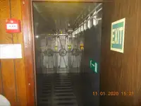 କ୍ରୁ ବୋଟ୍ ବିକ୍ରୟ ପାଇଁ