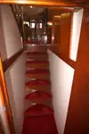 କ୍ରୁଜ୍ ଜାହାଜ ବିକ୍ରୟ ପାଇଁ