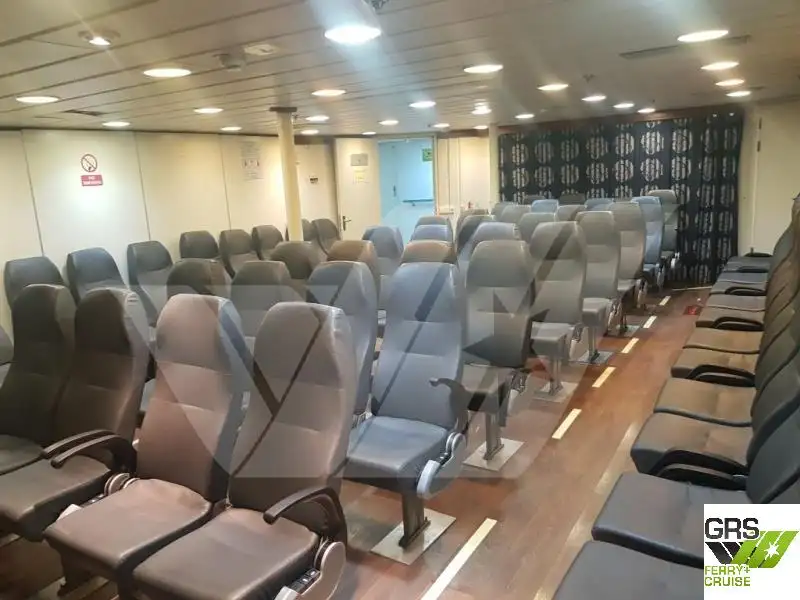 ରୋ-ରୋ ଜାହାଜ ବିକ୍ରୟ ପାଇଁ