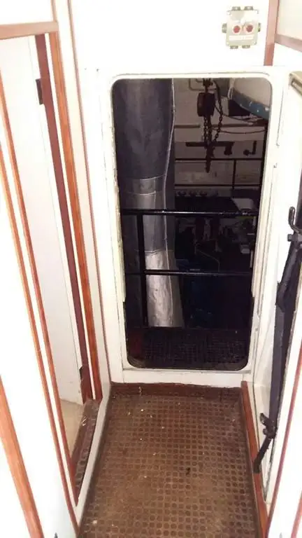 ଟୋବୋଟ୍ ବିକ୍ରୟ ପାଇଁ