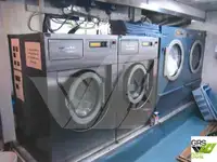 କ୍ରୁଜ୍ ଜାହାଜ ବିକ୍ରୟ ପାଇଁ