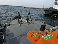 କ୍ରୁ ବୋଟ୍ ବିକ୍ରୟ ପାଇଁ
