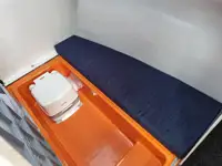 କଣ୍ଟେନର ଜାହାଜ ବିକ୍ରୟ ପାଇଁ