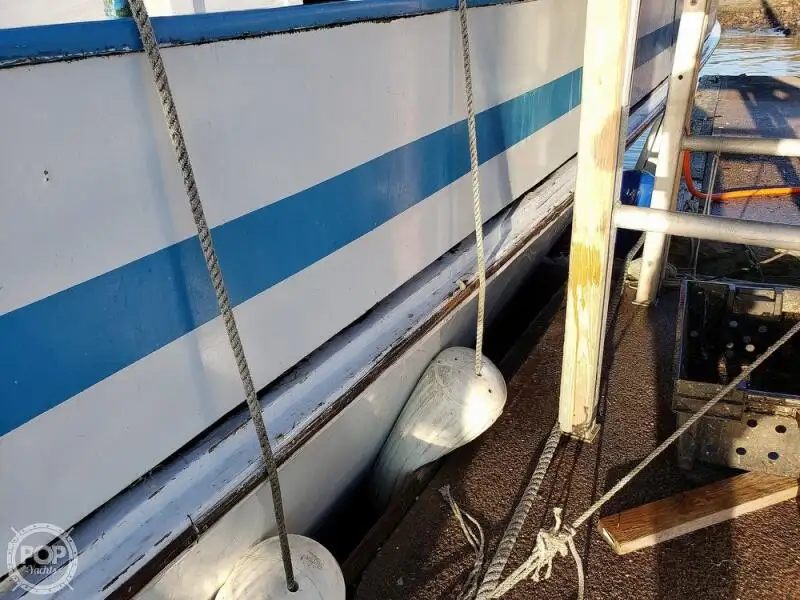 ଫେରୀ ଜାହାଜ ବିକ୍ରୟ ପାଇଁ
