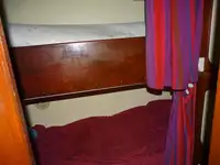 କାର୍ଯ୍ୟକାରୀ ନୌକା ବିକ୍ରୟ ପାଇଁ