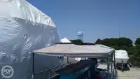 କଣ୍ଟେନର ଜାହାଜ ବିକ୍ରୟ ପାଇଁ