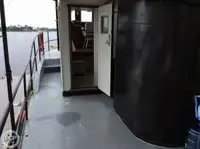 ଟୋବୋଟ୍ ବିକ୍ରୟ ପାଇଁ