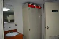 ଏଲଏନଜି ବାହକ ଜାହାଜ ବିକ୍ରୟ ପାଇଁ