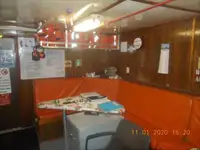 କ୍ରୁ ବୋଟ୍ ବିକ୍ରୟ ପାଇଁ