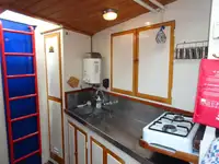 ଟୋବୋଟ୍ ବିକ୍ରୟ ପାଇଁ