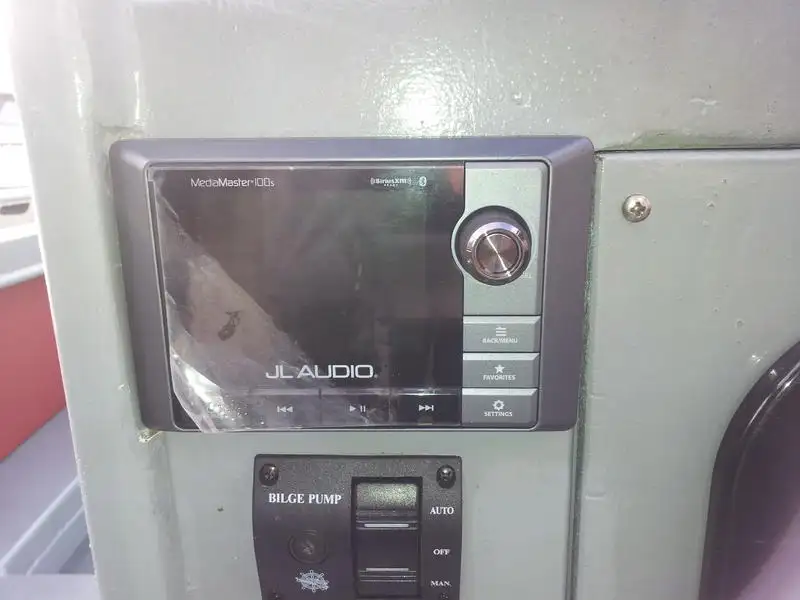 କ୍ରୁଜ୍ ଜାହାଜ ବିକ୍ରୟ ପାଇଁ