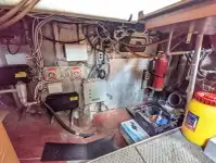କାର୍ଯ୍ୟକାରୀ ନୌକା ବିକ୍ରୟ ପାଇଁ