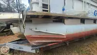 କ୍ରୁଜ୍ ଜାହାଜ ବିକ୍ରୟ ପାଇଁ