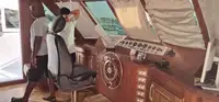କ୍ରୁଜ୍ ଜାହାଜ ବିକ୍ରୟ ପାଇଁ