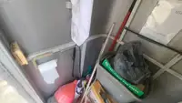 କ୍ରୁଜ୍ ଜାହାଜ ବିକ୍ରୟ ପାଇଁ