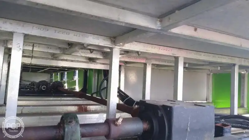 କଣ୍ଟେନର ଜାହାଜ ବିକ୍ରୟ ପାଇଁ