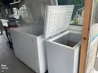 କାଟାମାରାନ୍ ବିକ୍ରୟ ପାଇଁ