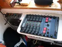 କ୍ରୁଜ୍ ଜାହାଜ ବିକ୍ରୟ ପାଇଁ