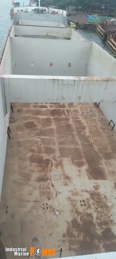 କଣ୍ଟେନର ଜାହାଜ ବିକ୍ରୟ ପାଇଁ