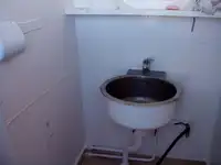 ଟୋବୋଟ୍ ବିକ୍ରୟ ପାଇଁ