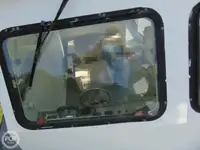ପାଟ୍ରୋଲ୍ ନୌକା ବିକ୍ରୟ ପାଇଁ