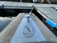 ପାଟ୍ରୋଲ୍ ନୌକା ବିକ୍ରୟ ପାଇଁ
