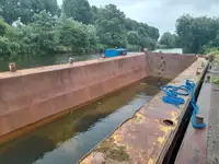 ବାର୍ଜ୍ ବିକ୍ରୟ ପାଇଁ
