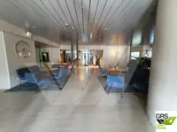 କ୍ରୁଜ୍ ଜାହାଜ ବିକ୍ରୟ ପାଇଁ