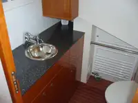 ପାଟ୍ରୋଲ୍ ନୌକା ବିକ୍ରୟ ପାଇଁ