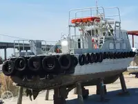 କ୍ରୁ ବୋଟ୍ ବିକ୍ରୟ ପାଇଁ