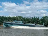 କ୍ରୁ ବୋଟ୍ ବିକ୍ରୟ ପାଇଁ