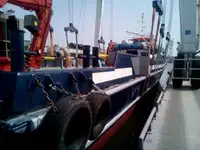 କ୍ରୁ ବୋଟ୍ ବିକ୍ରୟ ପାଇଁ