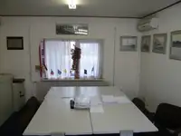 ବାର୍ଜ୍ ବିକ୍ରୟ ପାଇଁ