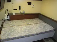 ପାଟ୍ରୋଲ୍ ନୌକା ବିକ୍ରୟ ପାଇଁ