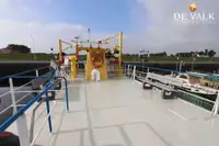 ଫ୍ଲୋଟିଂ ହୋଟେଲ୍ ବିକ୍ରୟ ପାଇଁ