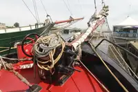 ଫ୍ଲୋଟିଂ ହୋଟେଲ୍ ବିକ୍ରୟ ପାଇଁ