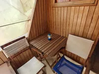 କାର୍ଯ୍ୟକାରୀ ନୌକା ବିକ୍ରୟ ପାଇଁ