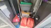 କ୍ରୁଜ୍ ଜାହାଜ ବିକ୍ରୟ ପାଇଁ