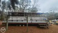 କ୍ରୁଜ୍ ଜାହାଜ ବିକ୍ରୟ ପାଇଁ
