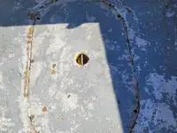 ମାଛ ପ୍ରକ୍ରିୟାକରଣ ନୌ ବିକ୍ରୟ ପାଇଁ