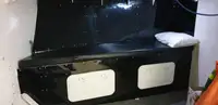 କାର୍ଯ୍ୟକାରୀ ନୌକା ବିକ୍ରୟ ପାଇଁ