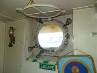 କାର୍ଯ୍ୟକାରୀ ନୌକା ବିକ୍ରୟ ପାଇଁ