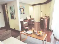 କ୍ରୁଜ୍ ଜାହାଜ ବିକ୍ରୟ ପାଇଁ