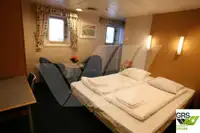 କ୍ରୁଜ୍ ଜାହାଜ ବିକ୍ରୟ ପାଇଁ