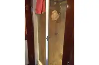 କ୍ରୁଜ୍ ଜାହାଜ ବିକ୍ରୟ ପାଇଁ
