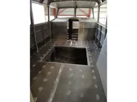 ପାଇଲଟ୍ ବୋଟ୍ ବିକ୍ରୟ ପାଇଁ