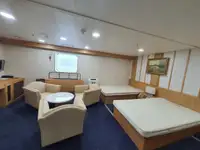 ରୀଫର ଜାହାଜ ବିକ୍ରୟ ପାଇଁ