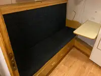 ଟୋବୋଟ୍ ବିକ୍ରୟ ପାଇଁ