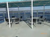 ଫେରୀ ଜାହାଜ ବିକ୍ରୟ ପାଇଁ