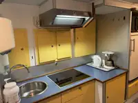ପାଟ୍ରୋଲ୍ ନୌକା ବିକ୍ରୟ ପାଇଁ